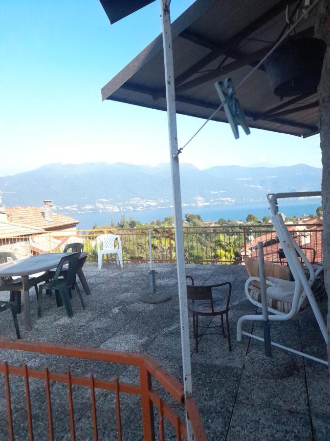 Nonna Anita Bed & Breakfast Castelveccana Exterior photo
